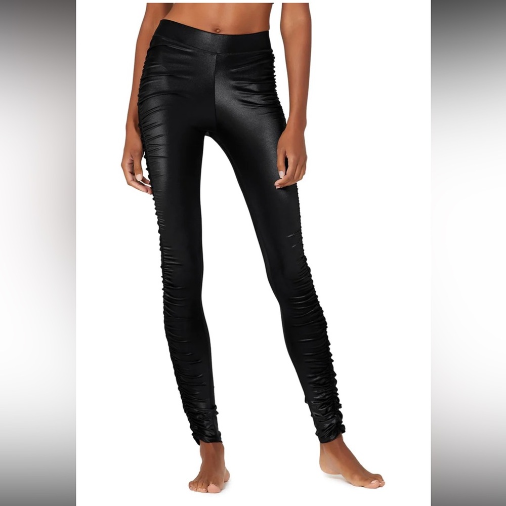 High-Waist Cinched Leggings